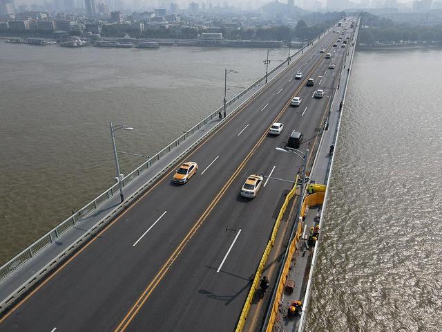 �Ͼ��o�ھW(w��ng)�r��