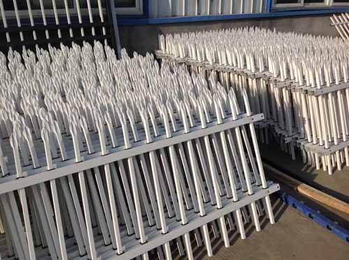 1米高鋅鋼護(hù)欄 1米高鋅鋼護(hù)欄