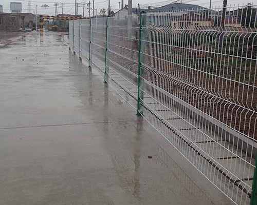 桃型柱護(hù)欄網(wǎng) 桃型柱護(hù)欄網(wǎng)